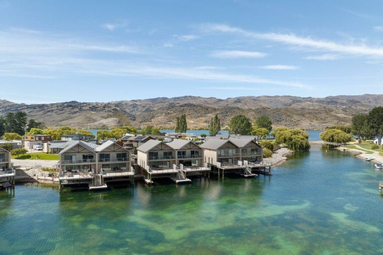 Photo of property in 4b Rahoy Close, Mount Pisa, Cromwell, 9383