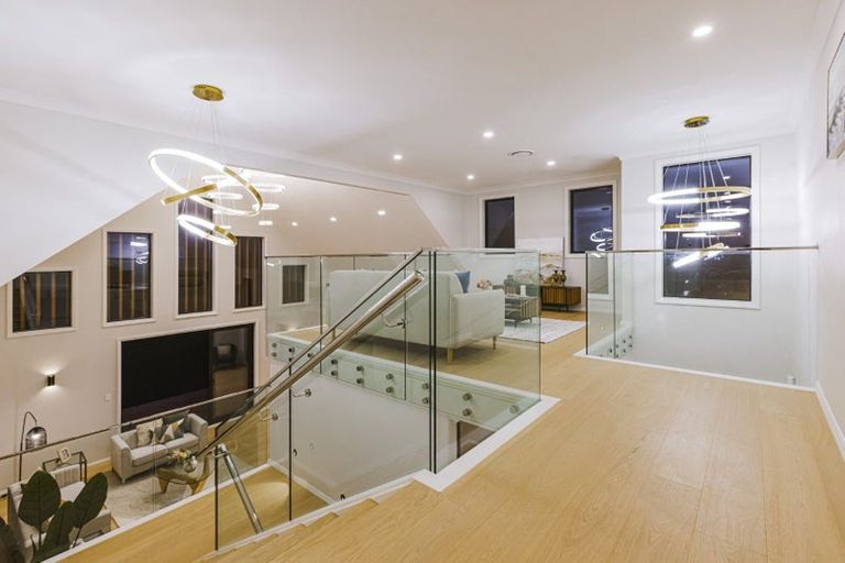 Photo of property in 28 Catalina Avenue, Rosehill, Papakura, 2113