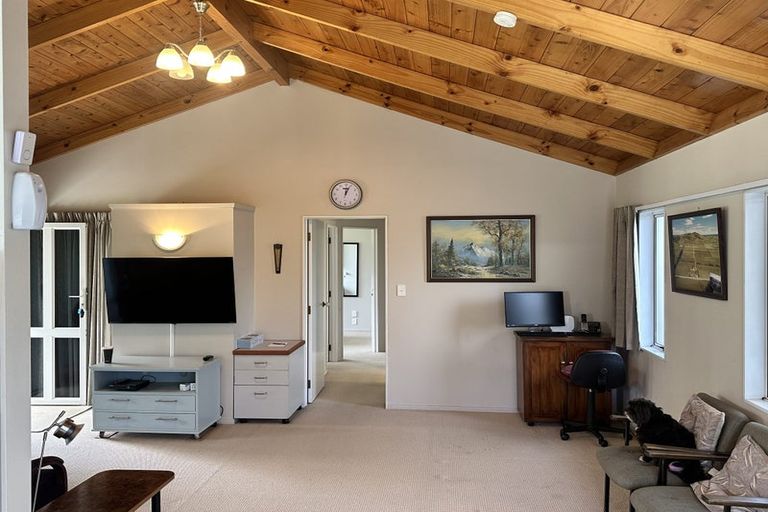 Photo of property in 17 Mains Avenue, Kensington, Whangarei, 0112