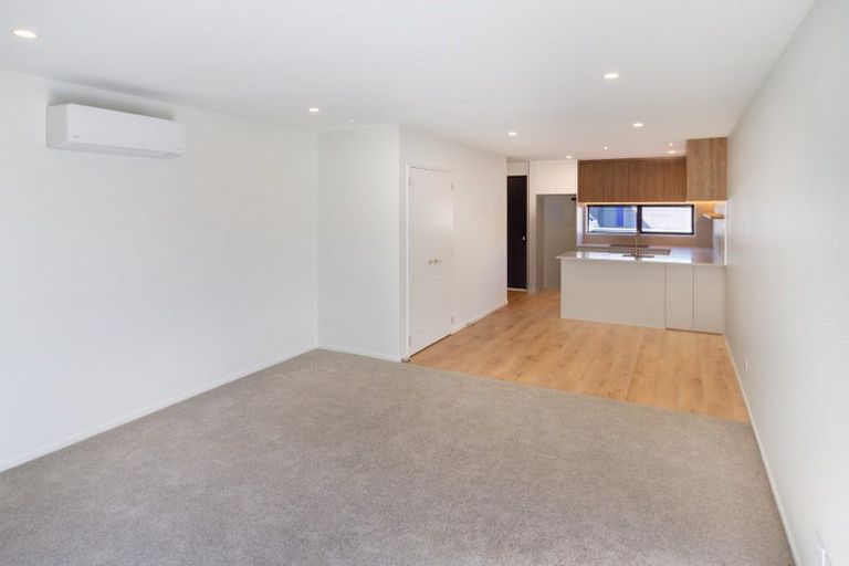 Photo of property in 2/335 Gloucester Street, Christchurch Central, Christchurch, 8011
