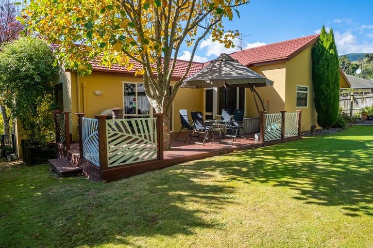 Photo of property in 14 Orpington Place, Stoke, Nelson, 7011