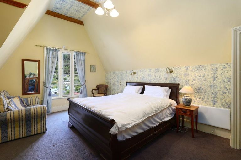 Photo of property in Warwick House, 64 Brougham Street, Nelson South, Nelson, 7010