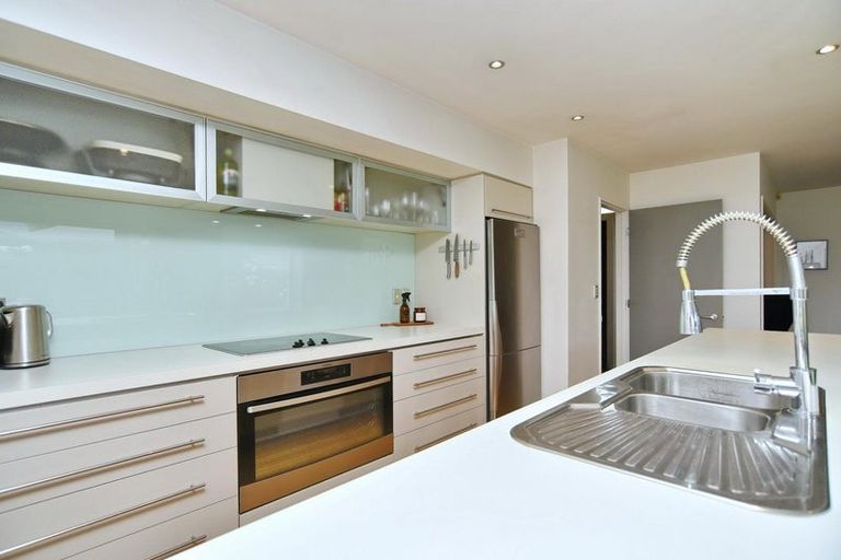 Photo of property in 9 Springside Place, Redwood, Christchurch, 8051