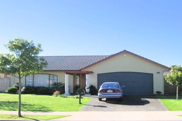 Photo of property in 88 Hillwell Drive, Henderson, Auckland, 0612