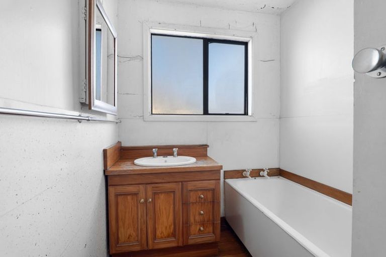 Photo of property in 132 Quinns Road, Shirley, Christchurch, 8013