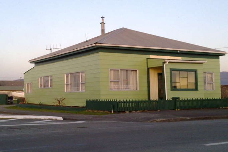 Photo of property in 7 Palmerston Street, Westport, 7825