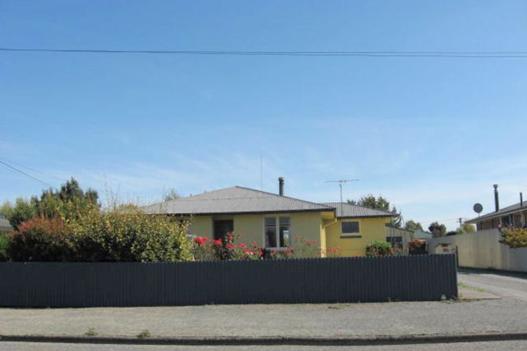 Photo of property in 90 Melcombe Street, Tinwald, Ashburton, 7700