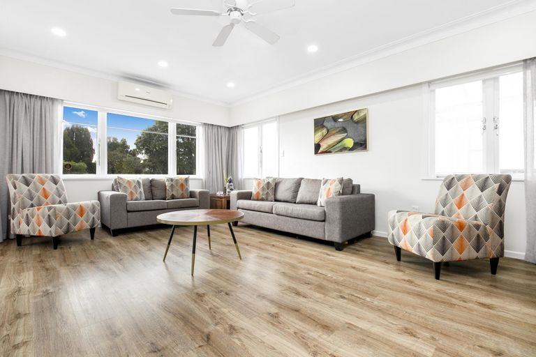 Photo of property in 21 Butterworth Avenue, Opaheke, Papakura, 2113