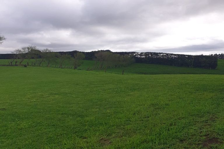 Photo of property in 29 Hatton Road, Awhitu, 2684