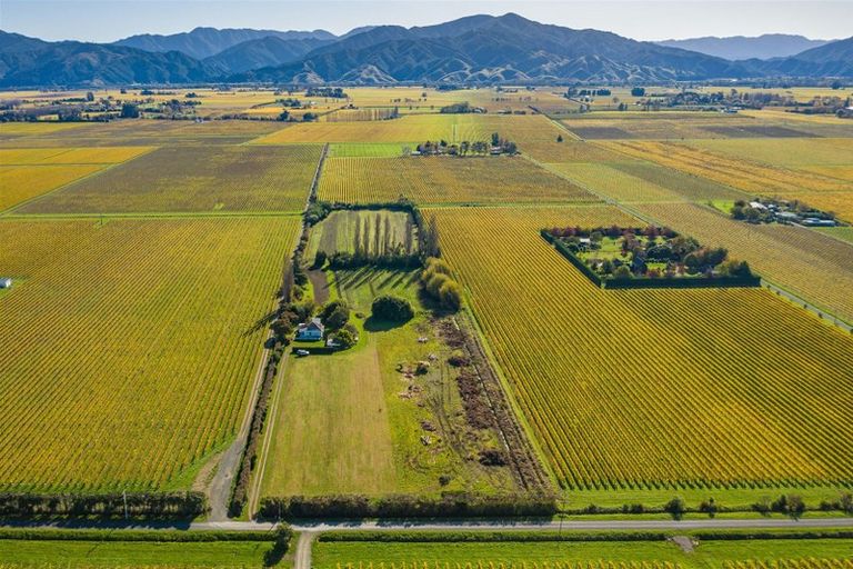 Photo of property in 120 Mills And Ford Road East, Grovetown, Blenheim, 7273