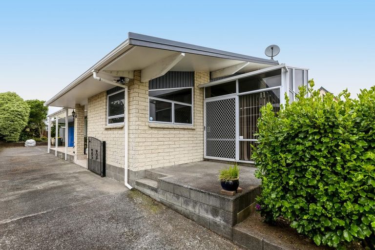 Photo of property in 7 Park Lane, Waitara, 4320