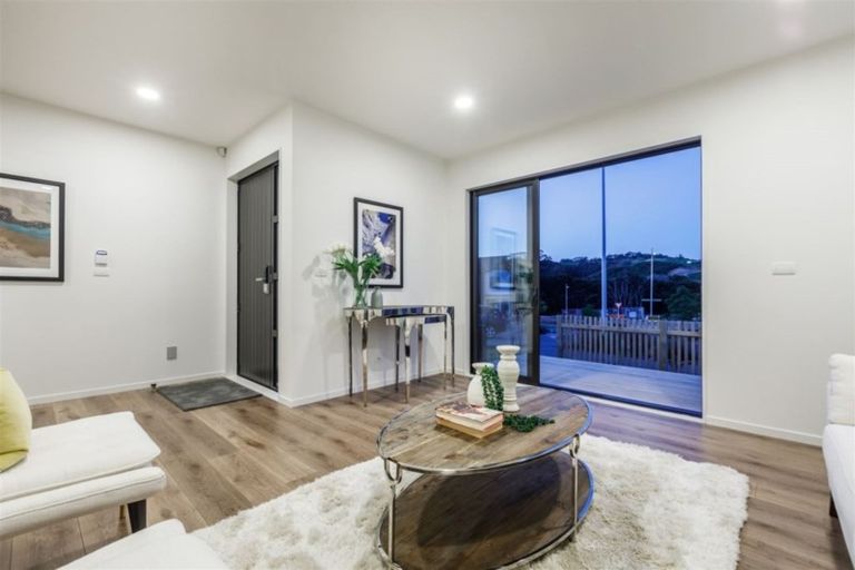 Photo of property in 25 Bight Road, Long Bay, Auckland, 0630