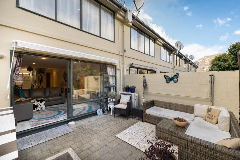 Photo of property in 2/1062 Frankton Road, Frankton, Queenstown, 9300