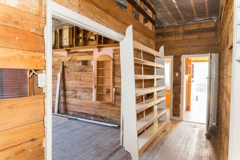 Photo of property in 20 Swinburn Street, Dannevirke, 4930