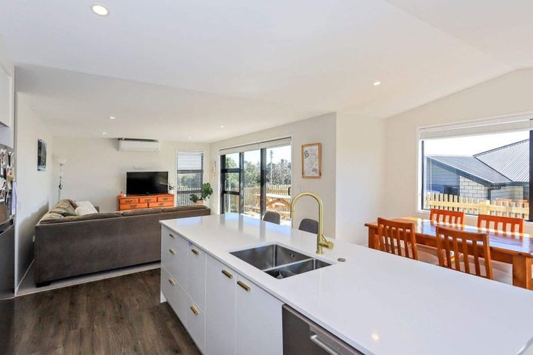 Photo of property in 10 Pataki Place, Omokoroa, 3114