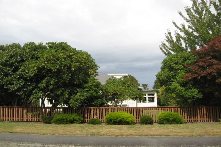 Photo of property in 1 Carrington Street, St Albans, Christchurch, 8014