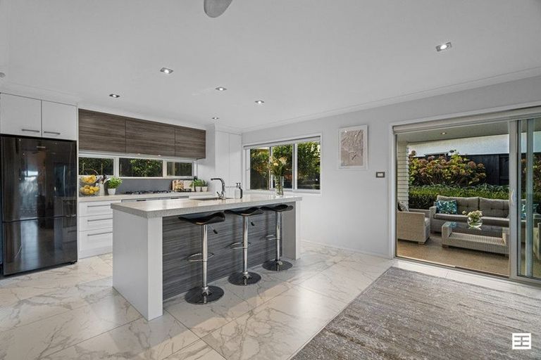 Photo of property in 36 Karaka Road, Otumoetai, Tauranga, 3110