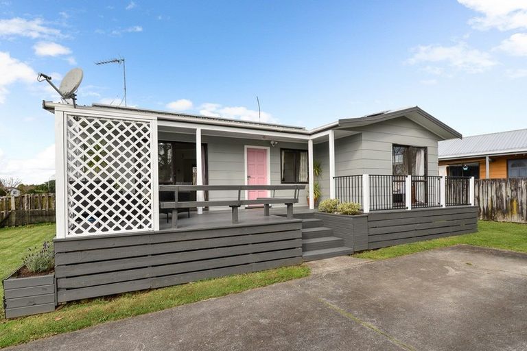 Photo of property in 393 Kahikatea Drive, Dinsdale, Hamilton, 3204