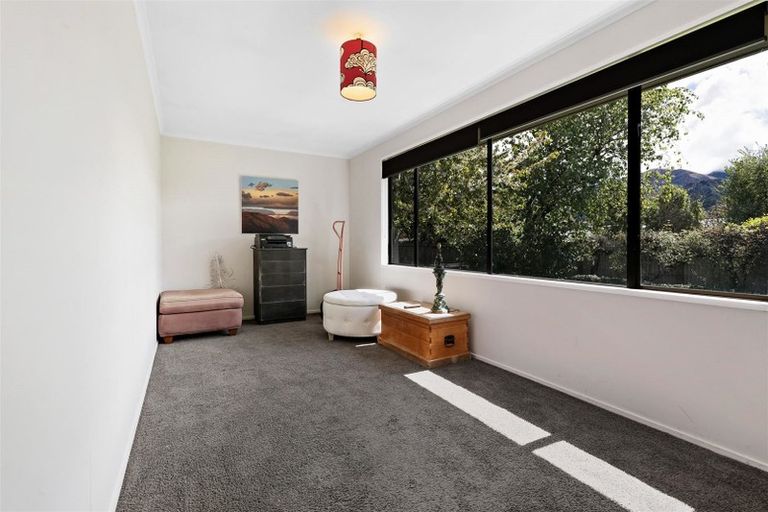 Photo of property in 80 Devon Street, Arrowtown, 9302