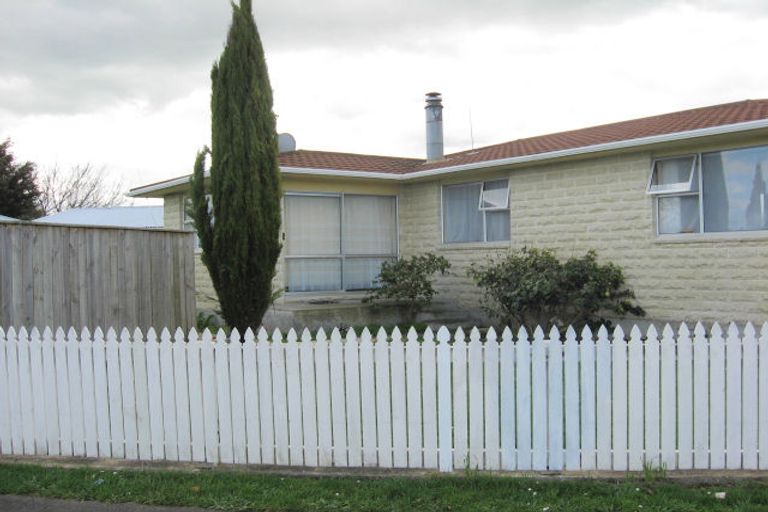 Photo of property in 5 Heather Street, Levin, 5510