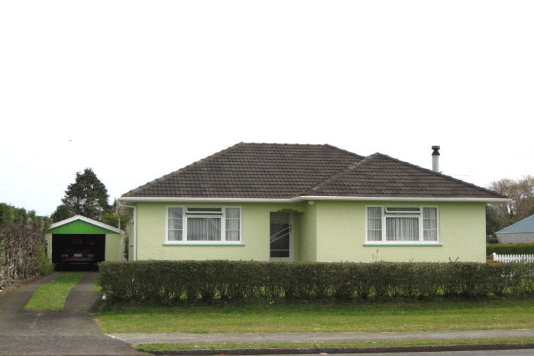 Photo of property in 124a Seaview Road, Westown, New Plymouth, 4310