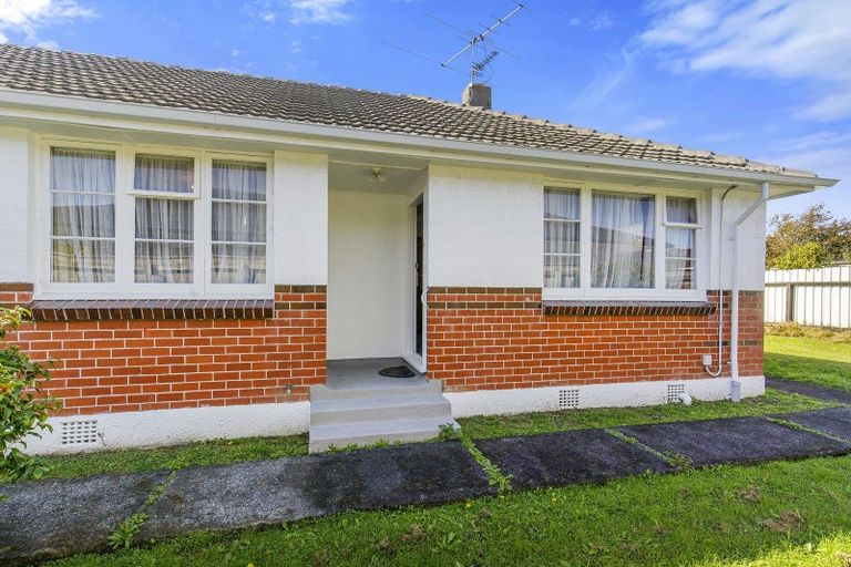 Photo of property in 2/756 Fergusson Drive, Elderslea, Upper Hutt, 5018