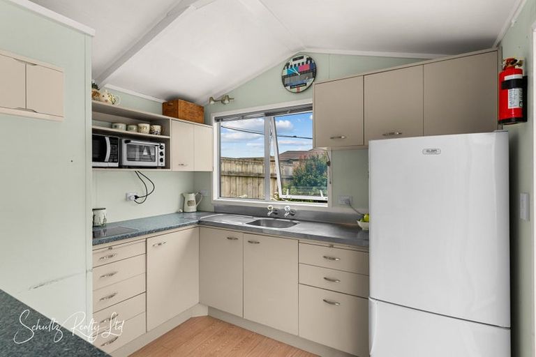 Photo of property in 7 Hebe Lane, Maungaturoto, 0520