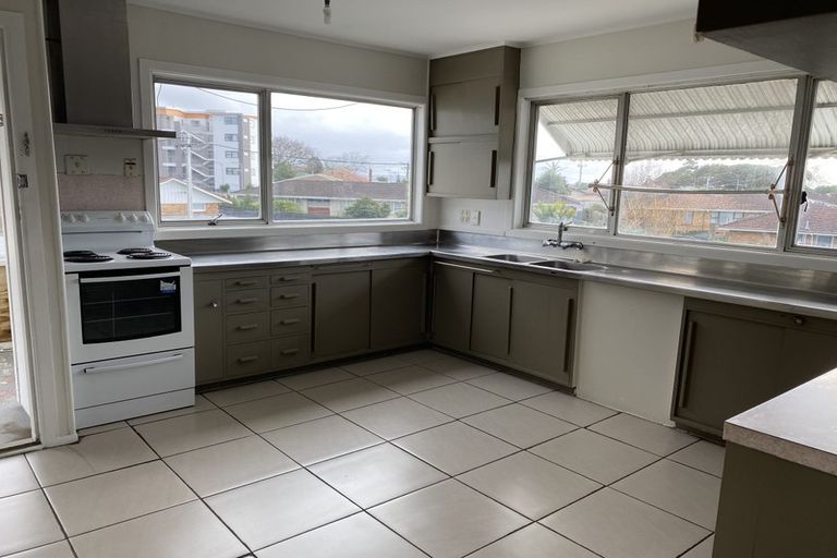 Photo of property in 3/9 Wyllie Road, Papatoetoe, Auckland, 2025