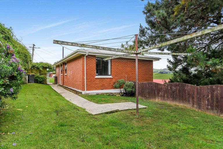 Photo of property in 28 Puketai Street, Andersons Bay, Dunedin, 9013