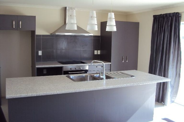 Photo of property in 20 Piwakawaka Court, Rototuna North, Hamilton, 3210