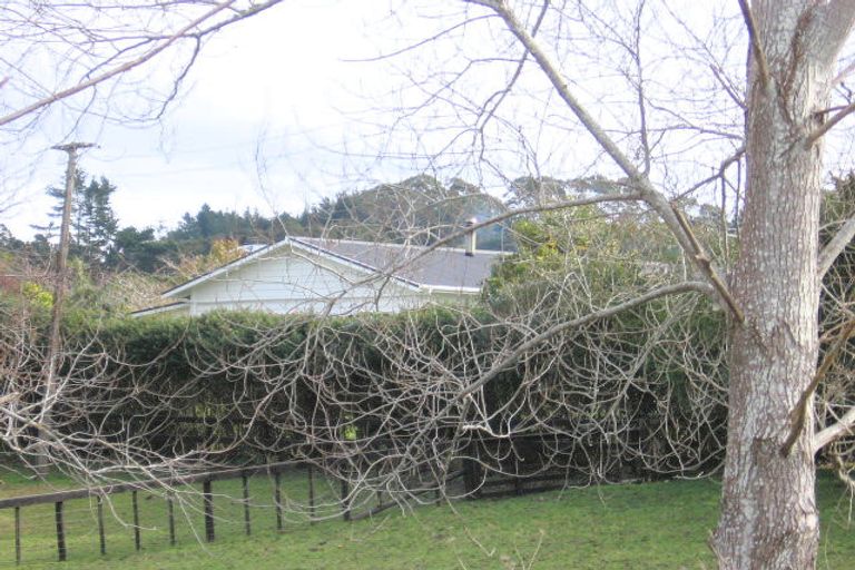 Photo of property in 18 Lett Road, Snells Beach, 0920