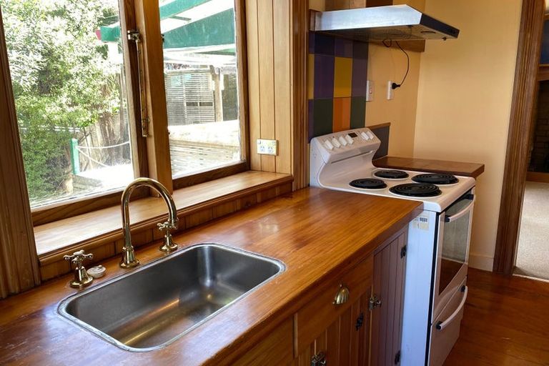 Photo of property in 806 Rolleston Street, Thames, 3500