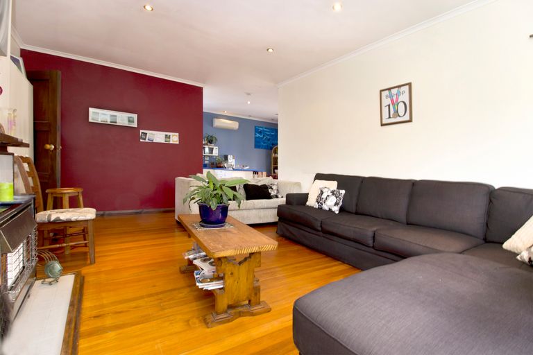 Photo of property in 25 Haig Street, Waterloo, Lower Hutt, 5011