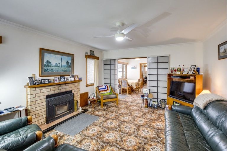 Photo of property in 220 Kennedy Road, Onekawa, Napier, 4110