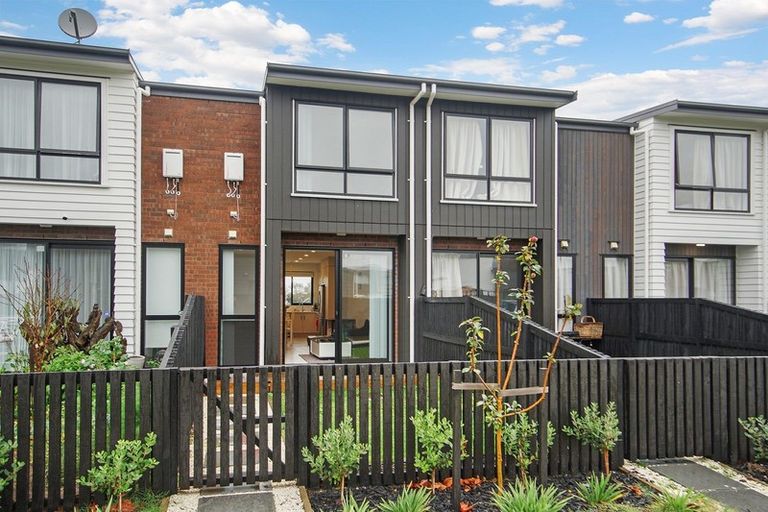 Photo of property in 59 Te Aparangi Road, Papakura, 2110