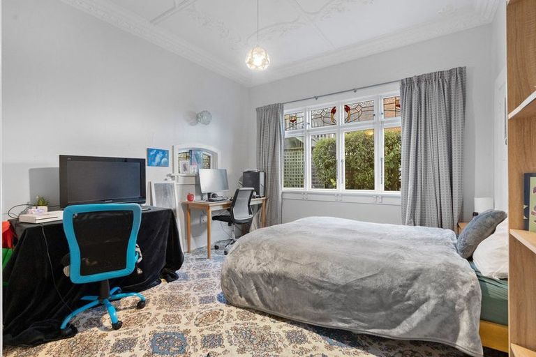 Photo of property in 129 Queen Street, North Dunedin, Dunedin, 9016