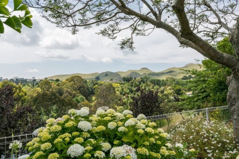 Photo of property in 47 Hikanui Drive, Havelock North, 4130