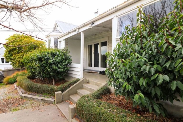 Photo of property in 6 Roslyn Terrace, West End, Timaru, 7910