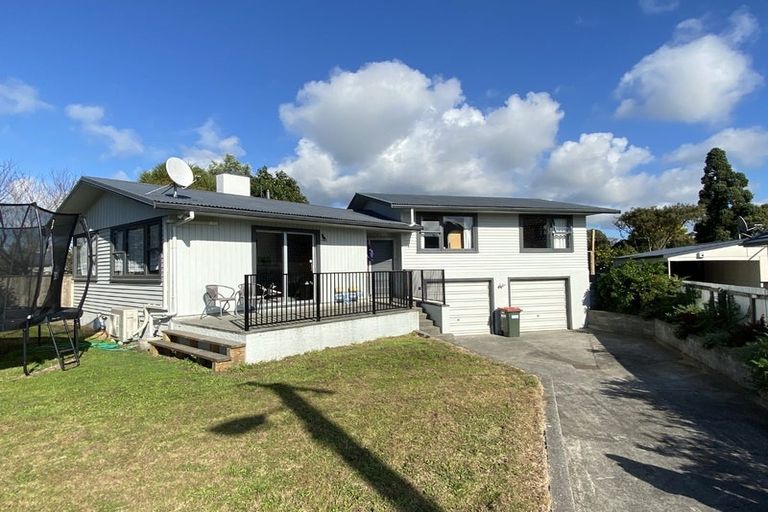 Photo of property in 3 Camellia Avenue, Aramoho, Whanganui, 4500
