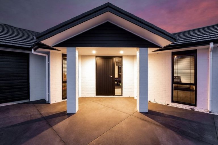 Photo of property in 16 Clifford Close, Leamington, Cambridge, 3432