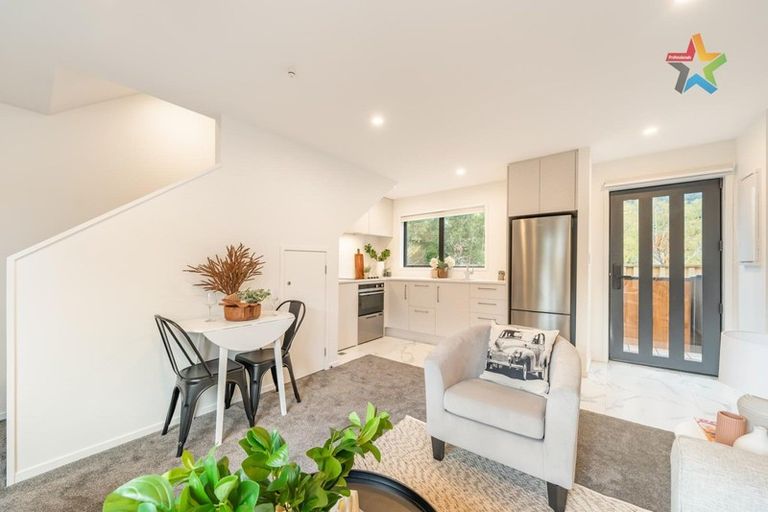 Photo of property in 6/148 Riverside Drive, Waiwhetu, Lower Hutt, 5010