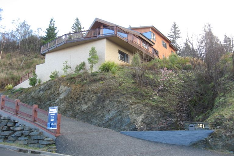 Photo of property in 101 Hensman Road, Queenstown, 9300