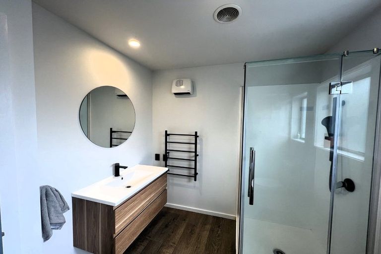 Photo of property in 2/41 Bowhill Road, New Brighton, Christchurch, 8083