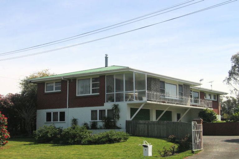 Photo of property in 1 Wallingford Place, Hillcrest, Rotorua, 3015