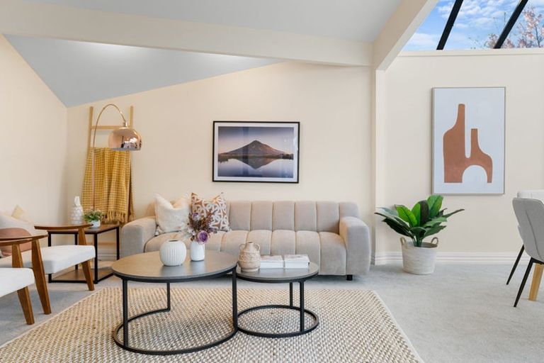 Photo of property in 117 Condell Avenue, Papanui, Christchurch, 8053