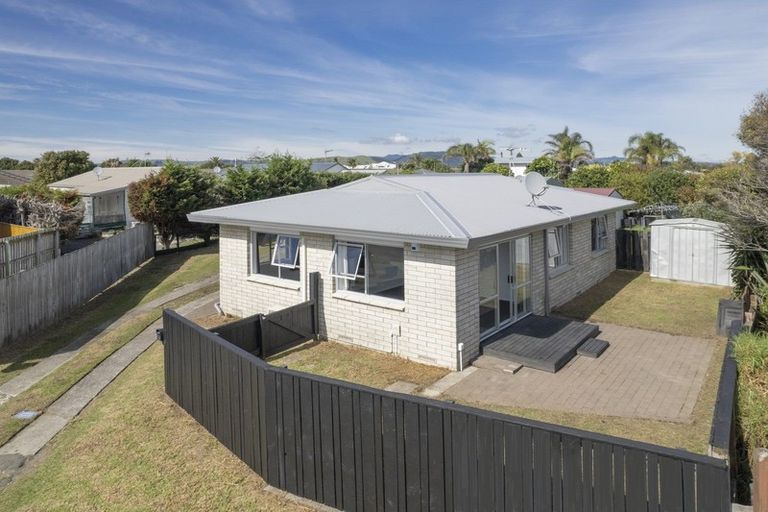 Photo of property in 2a Moorea Place, Mount Maunganui, 3116