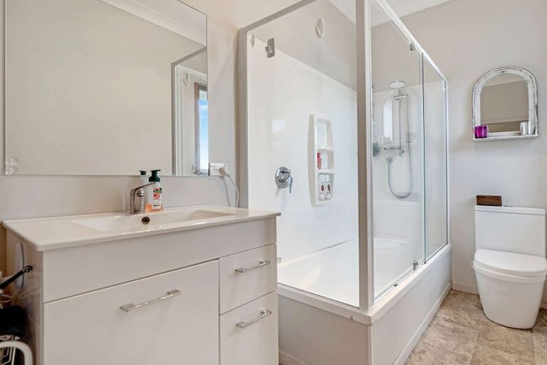 Photo of property in 90 Bridgman Road, Te Awamutu, 3800