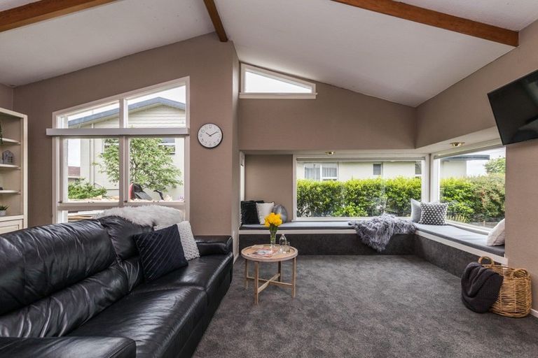 Photo of property in 398 Great North Road, Winton, 9720