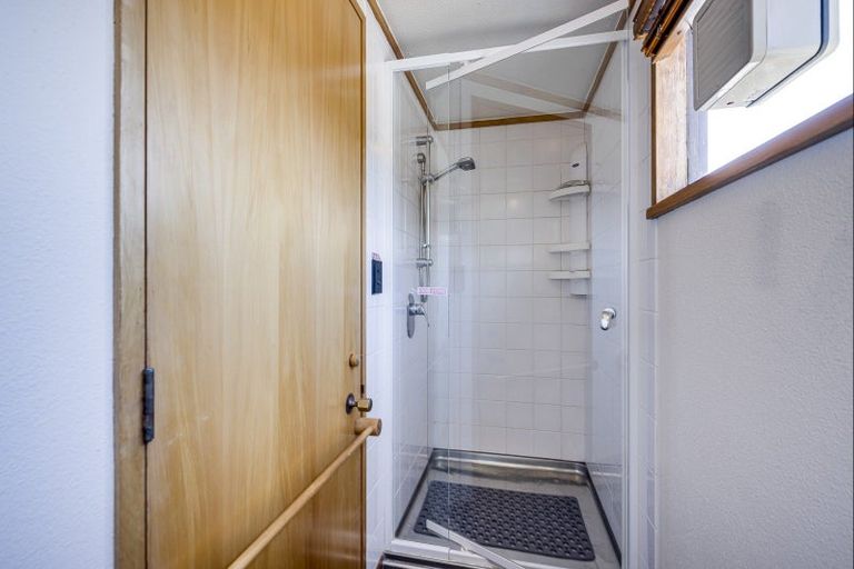 Photo of property in 34 Roslyn Road, Bluff Hill, Napier, 4110
