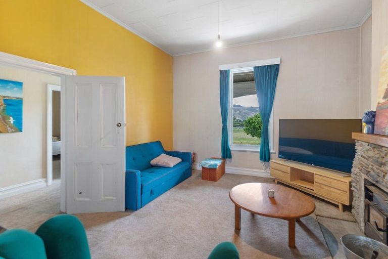 Photo of property in Glenstrae, 133 Luggate-cromwell Road, Cromwell, 9384